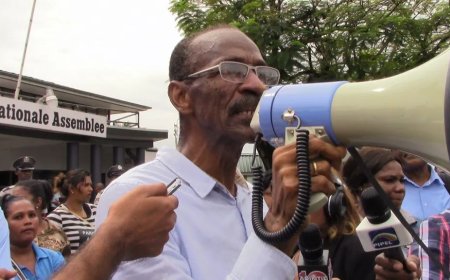 Oud-vakbondsleider Valies: “Structurele verbeteringen onderwijs blijven uit”