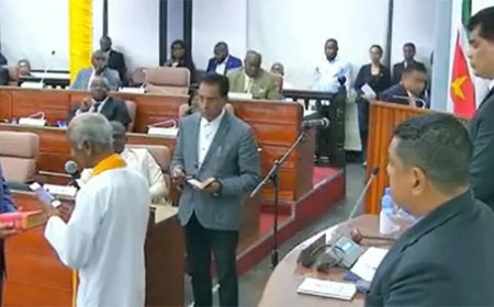 Column: Het lesje Santokhi