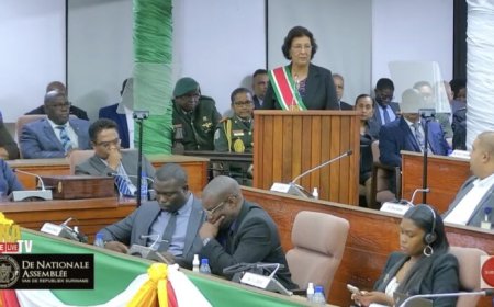 Heritage Month moet Suriname dichter bij elkaar brengen, kondigt president Simons aan