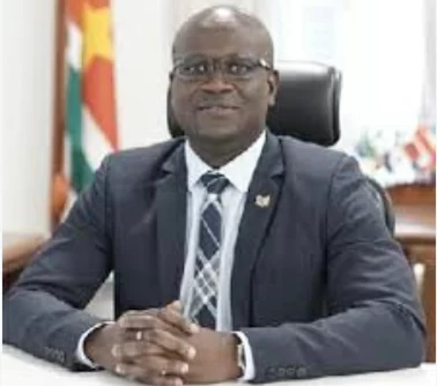 Reactie op: Chief of Staff of Chief of Law?