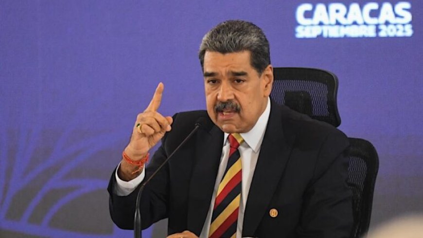 Maduro dreigt met gewapend verzet tegen Amerikaanse militaire dreiging in Caribisch gebied