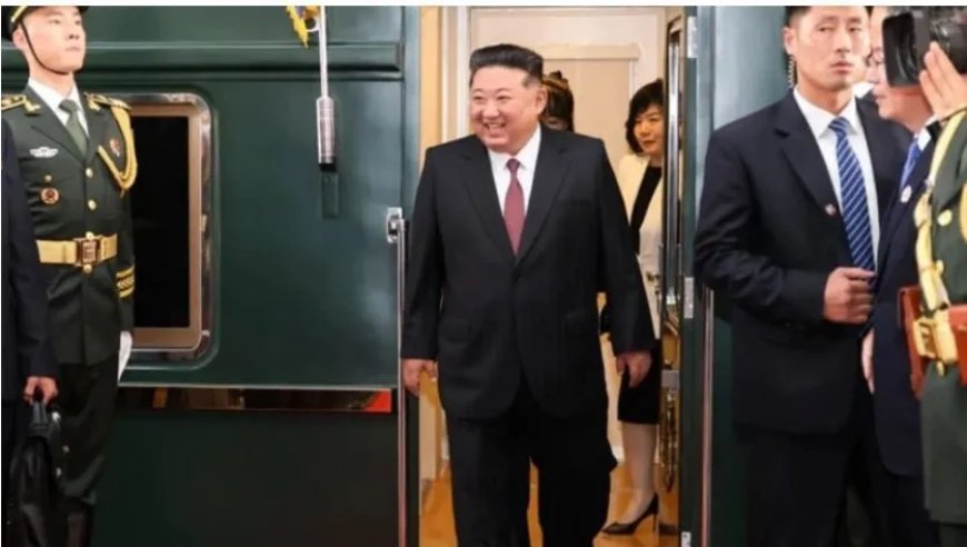 Kim Jong Un arriveert in Beijing voor V-Day herdenking