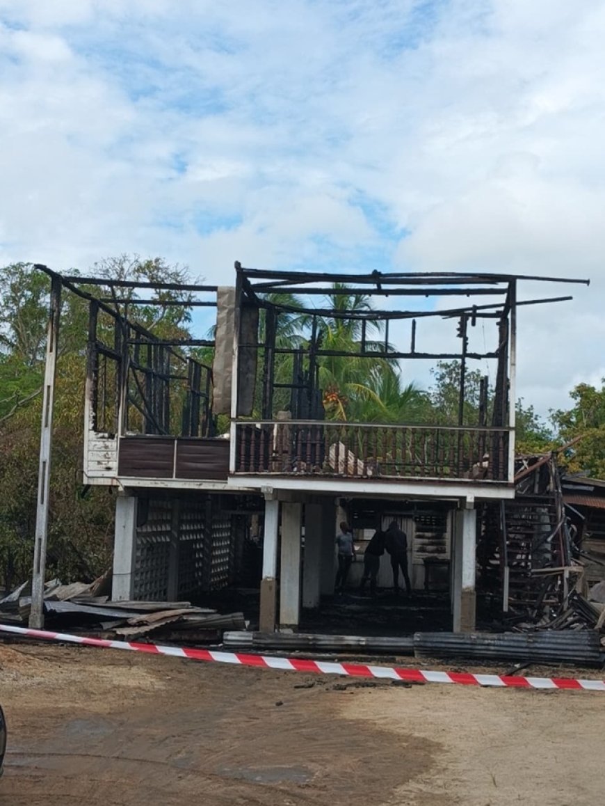 Hoogbouw woning Fredericiweg afgebrand