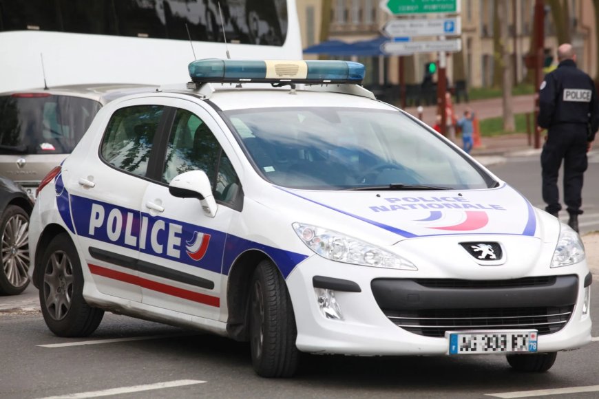 Opmerkelijk – Man in Parijs had voor 10 miljoen euro aan sieraden in onderbroek verstopt