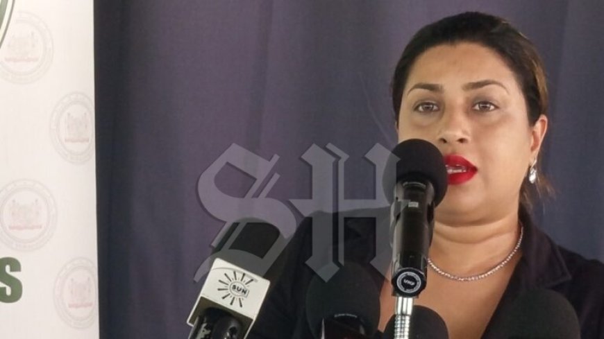 Minister Gopal: tienerzwangerschappen in Suriname zorgwekkend