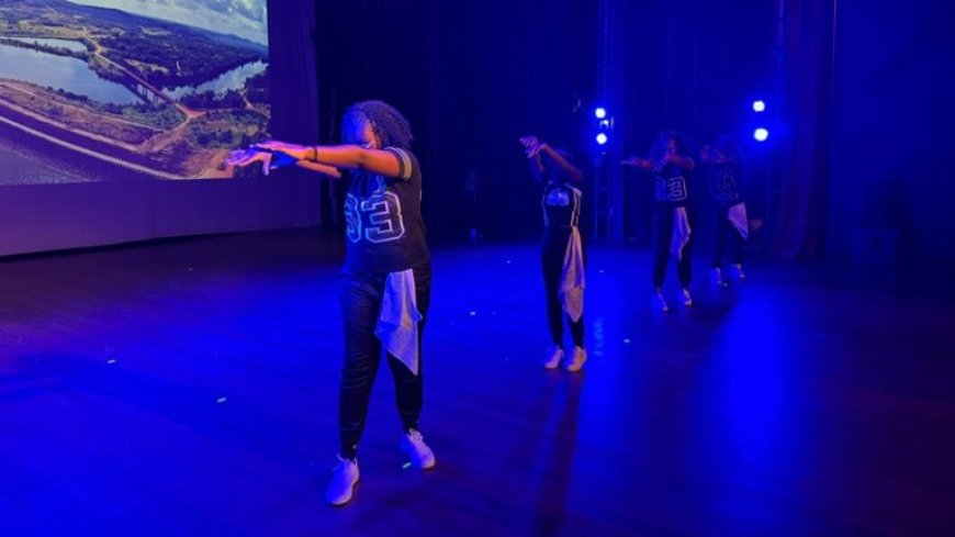 Jongeren uit vijf districten nemen deel aan Su Dance Camp 2025