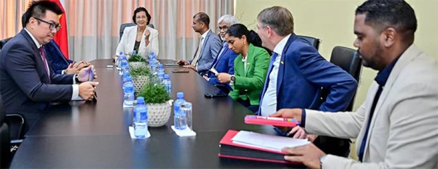 Suriname en Petronas versterken samenwerking: gasvondst en focus op energietransitie