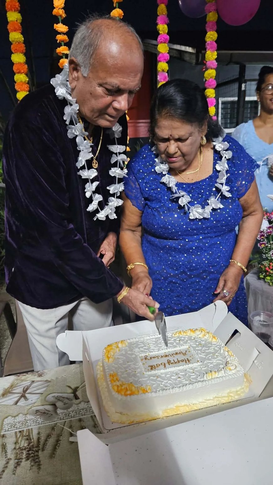 Diamanten huwelijksjubileum echtpaar Kowlesar-Bhagwandas