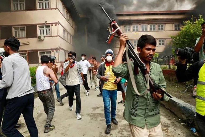 Nepal in Chaos: Vrouw oud-premier gedood tijdens protesten