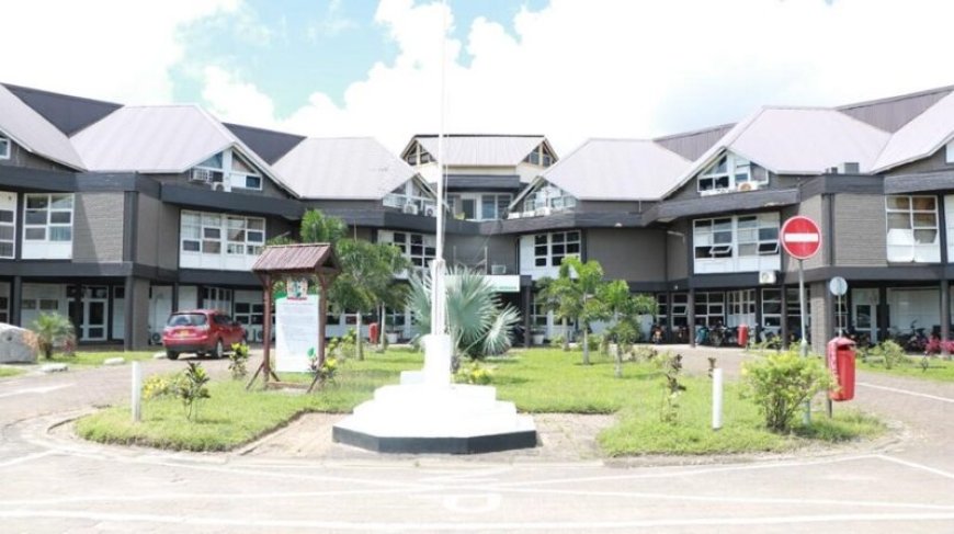 AWOW dreigt met acties na circulaire van minister Tsang