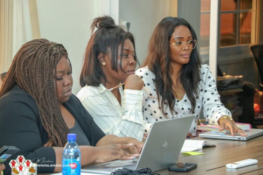 Minister Bee benadrukt personeelsvriendelijke werkcultuur