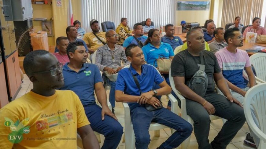 Visserijpersoneel getraind in dataverzameling en vissoortherkenning