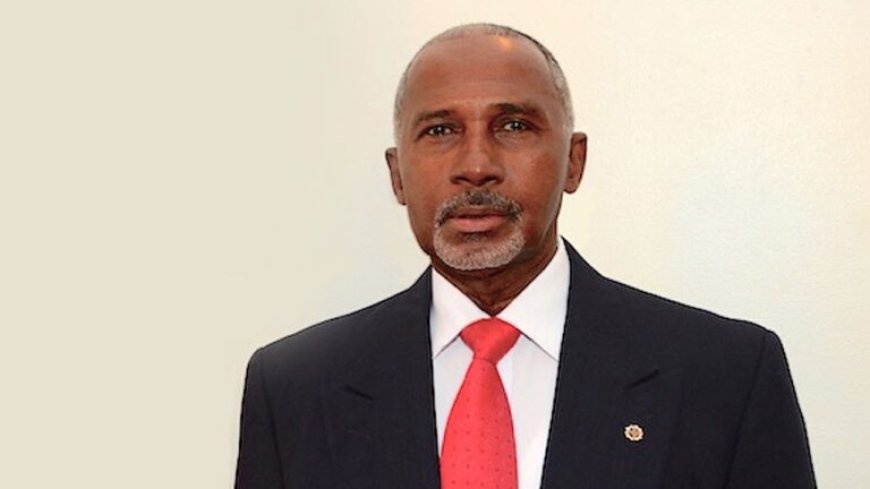 Van der San waarschuwt president Simons: “Ik wil niet dat lummels komen rommelen”