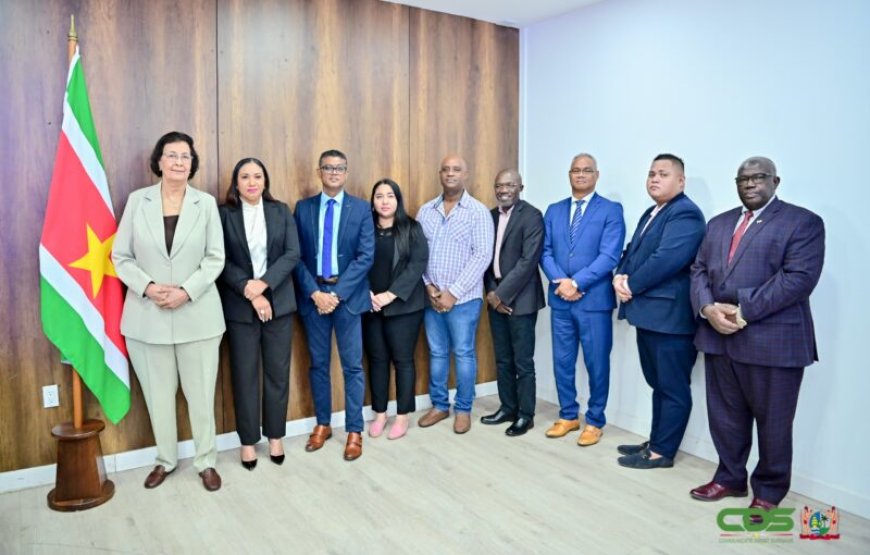 Nieuwe terminal, infrastructuur, airporthotel en commercieel centrum prioriteit Luchthavenbeh