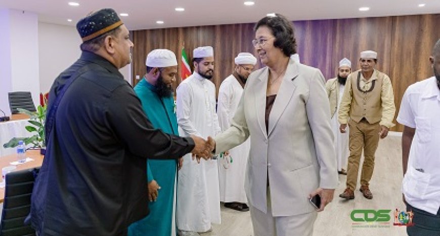 Nazaat profeet Mohammed op kennismakingsbezoek bij president