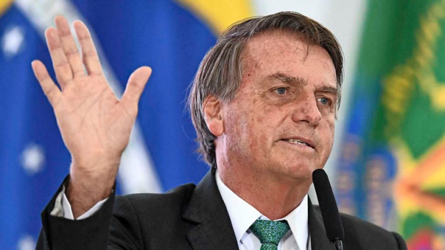 Braziliaanse oud-president Bolsonaro krijgt 27 jaar cel voor mislukte staatsgreep