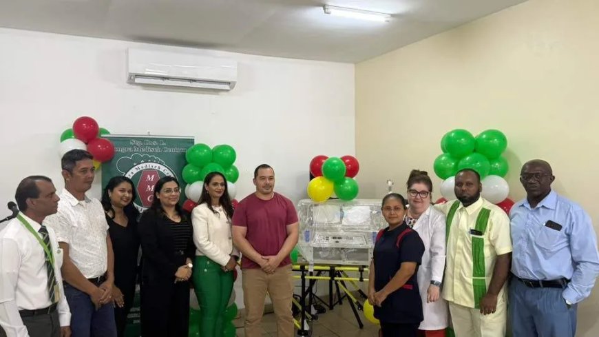 MMC Nieuw Nickerie ontvangt transportincubator 