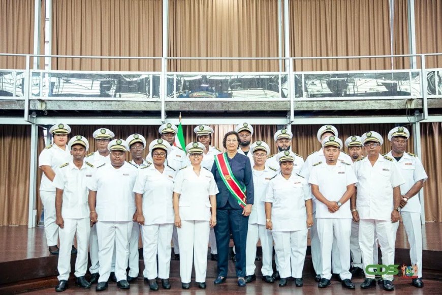 Eenentwintig dc’s voor 10 districten: efficiëntie of verwarring?