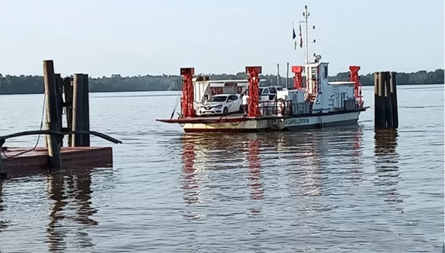 Veerdienst Albina-St.Laurent opnieuw stilgelegd: reizigers en handelaren gedupeerd