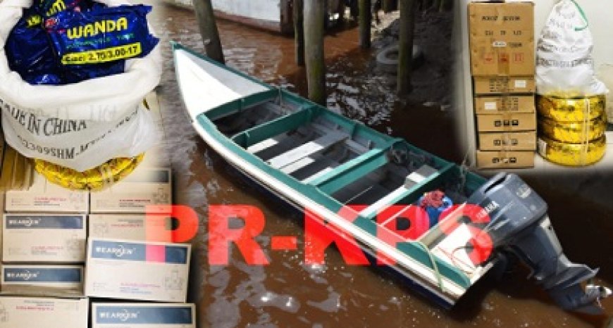 Boot met bromfietsonderdelen in beslag genomen bij Clara Sluis