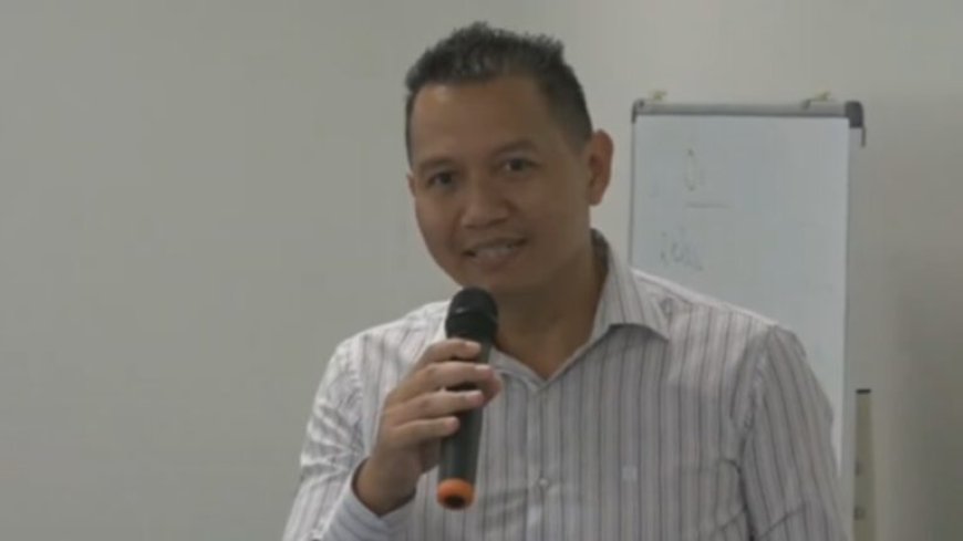 Gewezen directeur Cultuur Warsodikromo: “Ontheffing was een klap, maar ik blijf bijdragen”