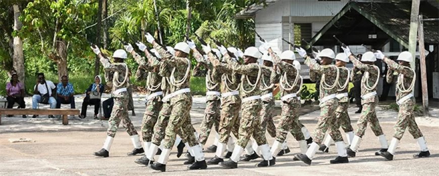 Nieuwe lichting van 39 soldaten toegevoegd aan Nationaal Leger
