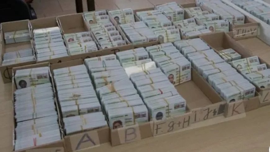 Ruim 9.400 niet opgehaalde ID-kaarten bij CBB