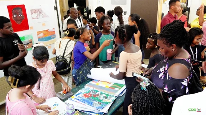 120 kinderen tonen kunstwerken bij Nola Hatterman Art Academy