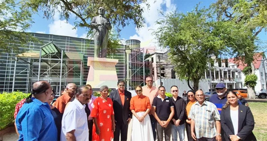 Santokhii: Lachmons boodschap van verbroedering blijft Suriname leiden