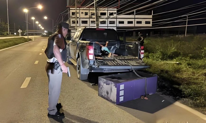 Opmerkelijk – Nederlander (37) steelt mobiele geldautomaat in Thailand en sleept het mee acht