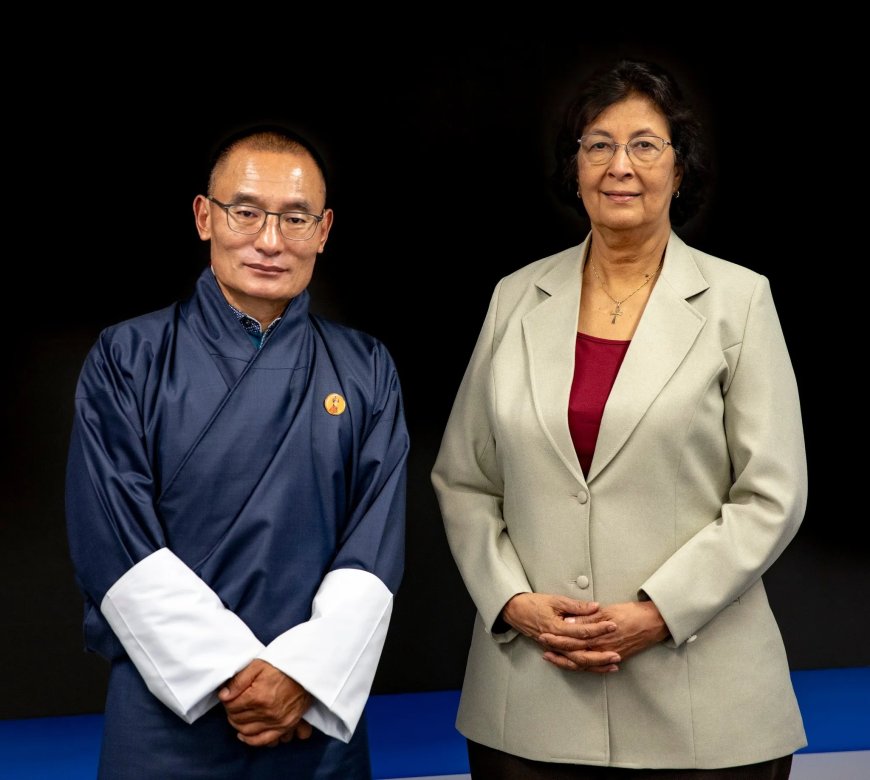  Simons prijst Bhutan: “Gross National Happiness is ook een les voor Suriname”