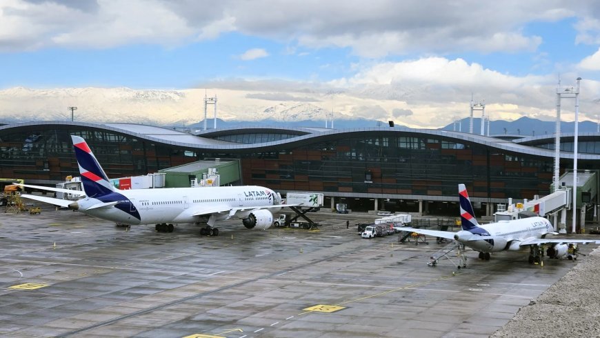 30 benen voor medisch onderwijs liggen al jaar op luchthaven Santiago, Chili