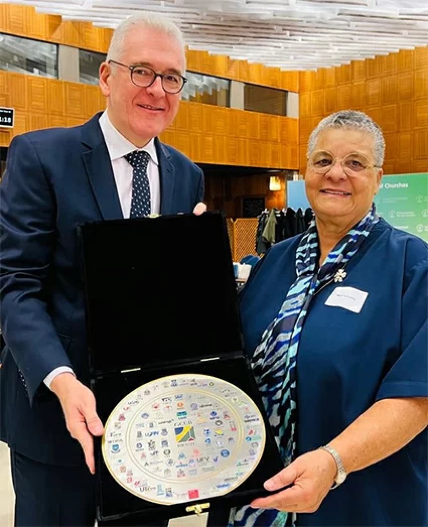 Marie Levens spreekt in Brazilië over digitale innovatie en democratie in onderwijs