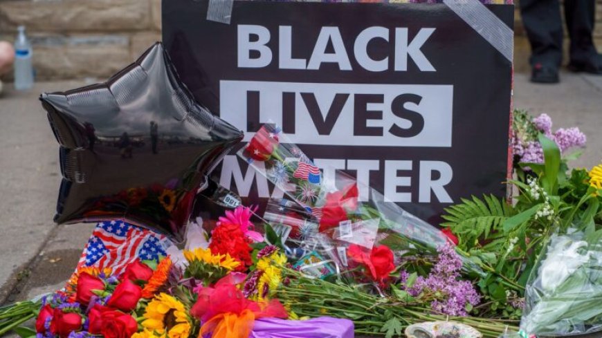 FBI ontslaat toch agenten die eerbetoon brachten aan George Floyd