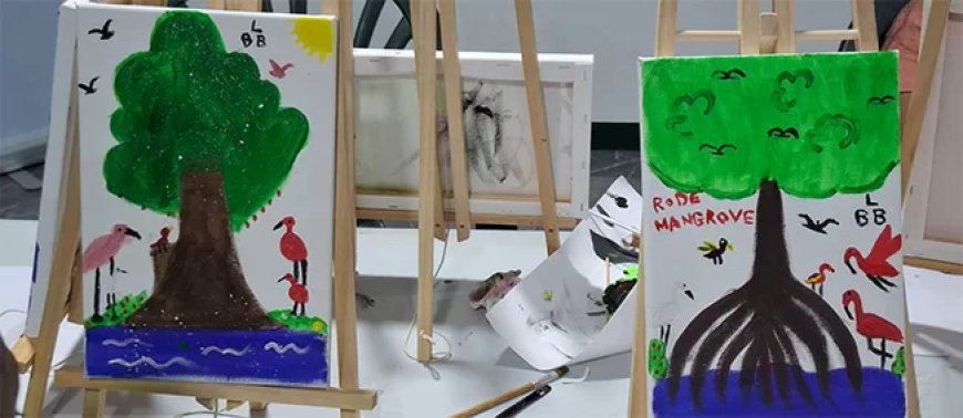 Kinderen in Nickerie leren over belang mangroven