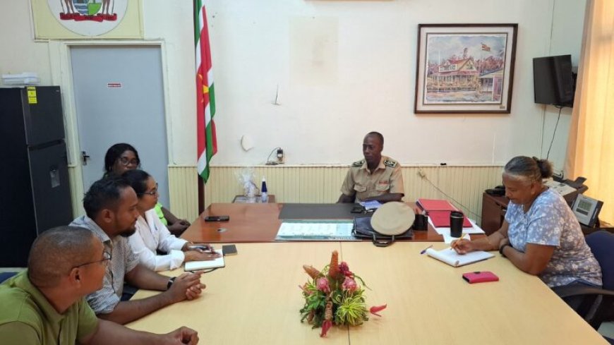 UNDP bezoekt districtscommissaris Coronie voor samenwerking duurzame projecten