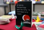 Japanse doneert 200 boeken aan Diplomateinstituut