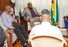 Bouva en Todd bespreken versterking van Suriname–Guyana-corridor