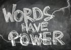 Woorden met gewicht: Het gevaar van onbezonnen taalgebruik
