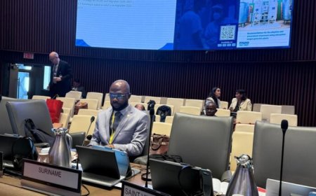 Minister Misiekaba neemt zitting in WHO-bestuur