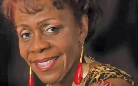 Anne-Marie Hunsel komt na 30 jaar naar Surname