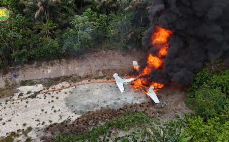 Twee drugsvliegtuigen vernietigt door JIT