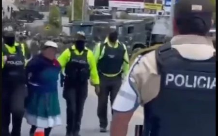 President Ecuador ontsnapt ongedeerd aan aanval op zijn wagen