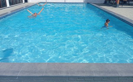 Zwemles ‘een moneymaking business’ in plaats van de noodzaak om mensen te leren zwemmen