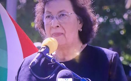 President Geerlings-Simons bezoekt de strijdkrachten in de Memre Buku Kazerne