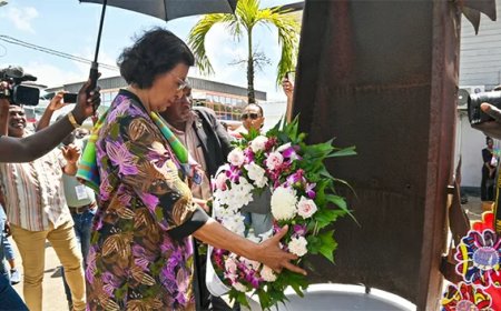 President Simons: Eenheid tussen Marrons en Inheemsen is sleutel tot Surinames toekomst