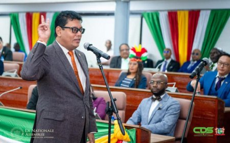SURINAME MAG NIET OPNIEUW IN SCHULDENVAL LOPEN