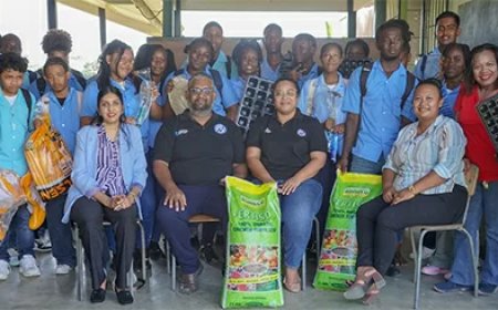 Minister Noersalim pleit voor gebruik van Surinaamse voeding