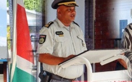 Nasleep fataal schietincident: Akkal spreekt politiemanschappen Nickerie toe