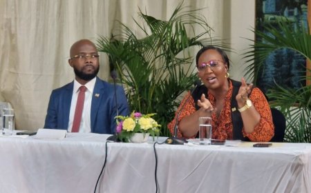 Minister Poki: ‘Ik heb een heel slordige administratie overgenomen’